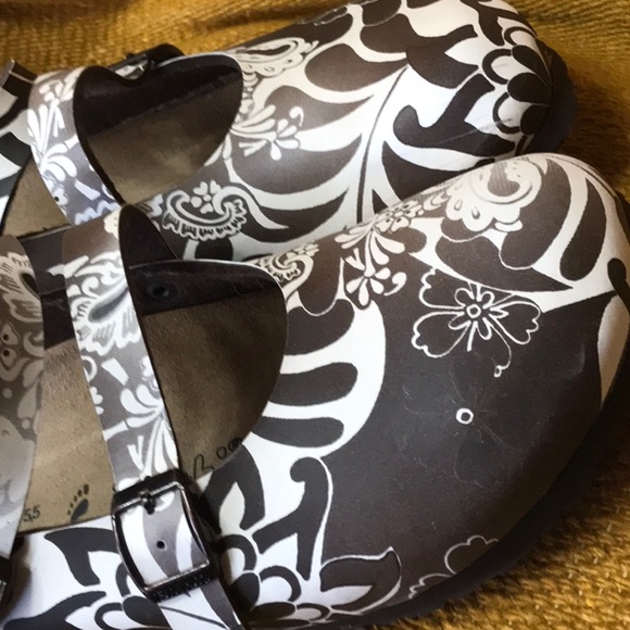 Birki’s Size 39 - Picture 7 of 9